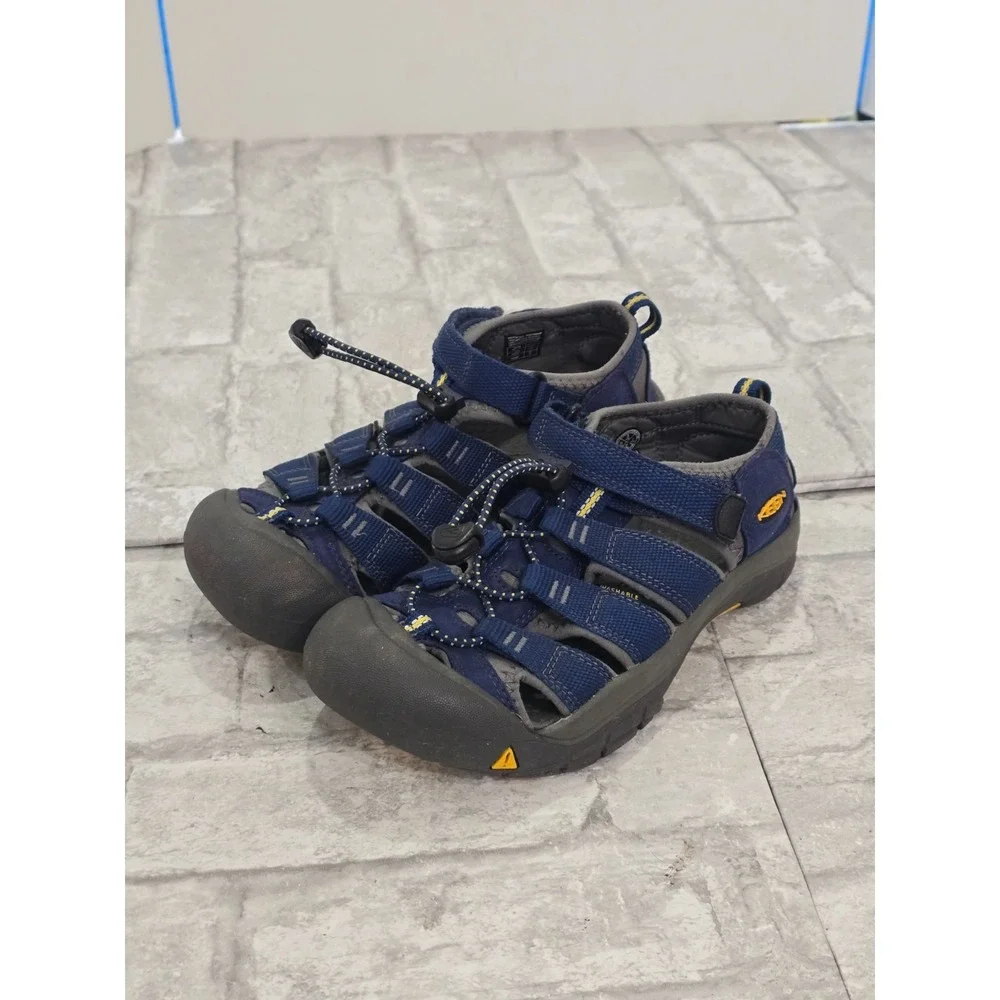 Keen Kid's Unisex Size 3 Newport H2 Closed Toe Water Sandal Blue Gray